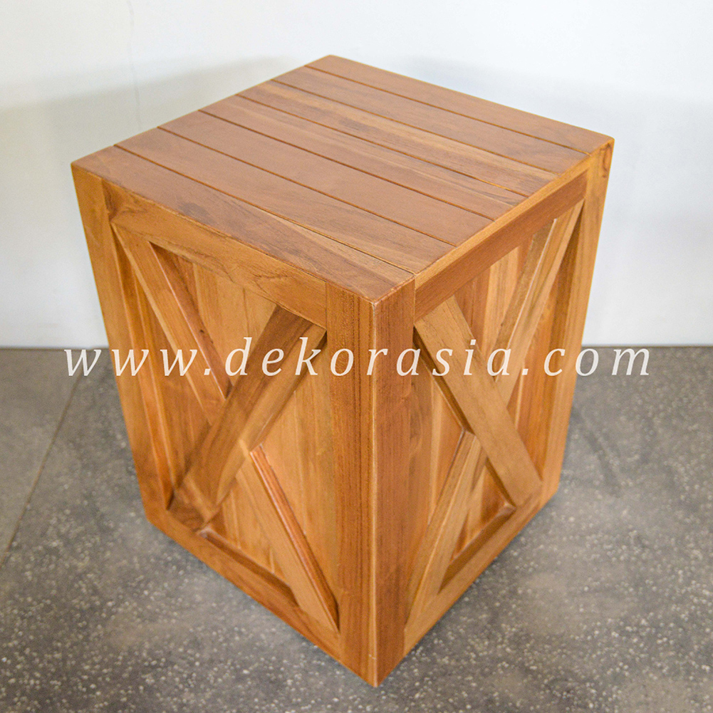 Teak Barn Stool with Rubber Feet – Wooden Stools